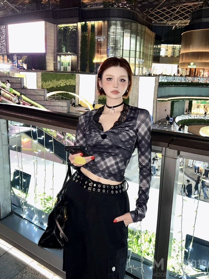 妆容模特