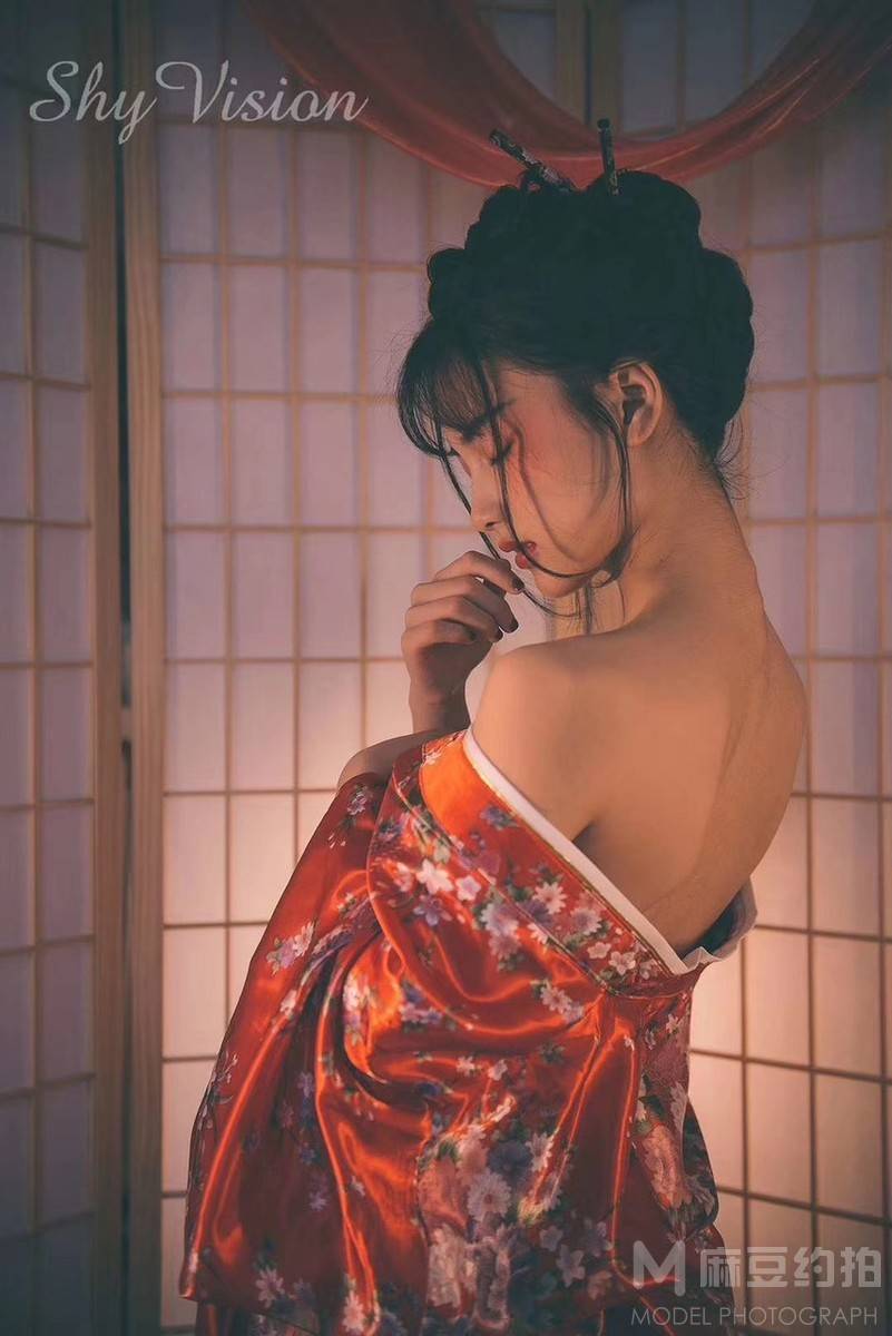 和服模特