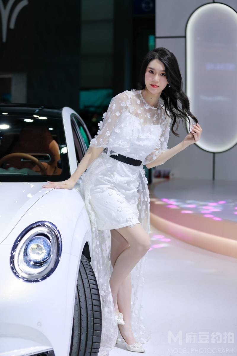 纪实模特