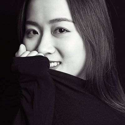 黑白模特