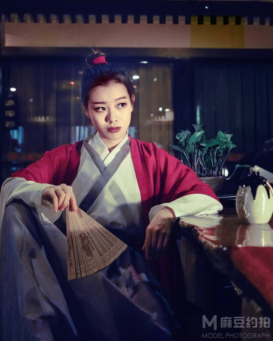 汉服模特