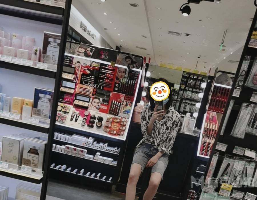 清新模特