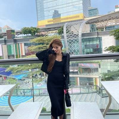 黑白模特