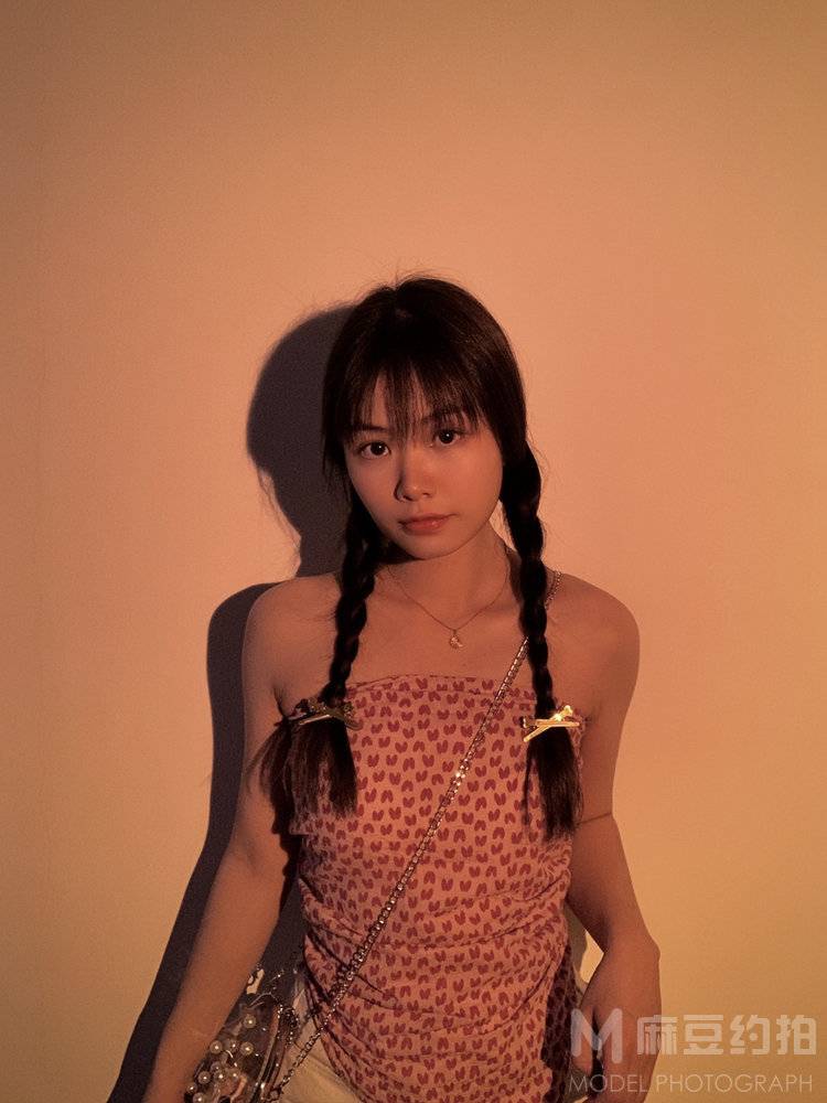胶片模特
