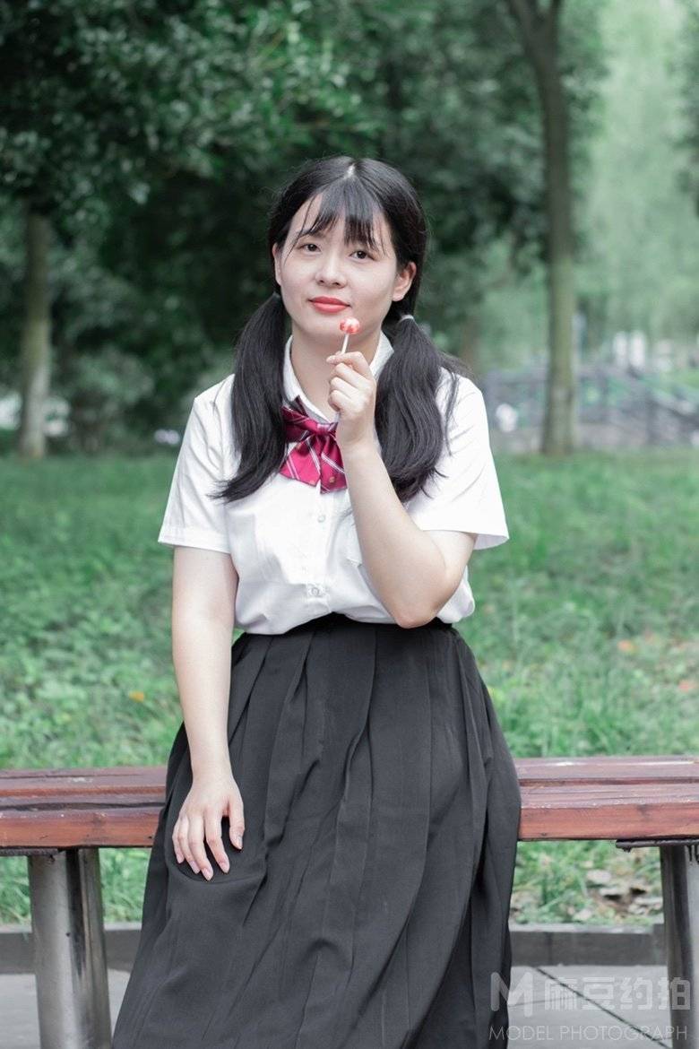 清新模特