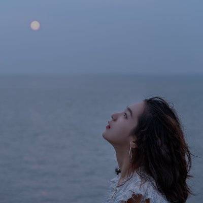 黑白模特