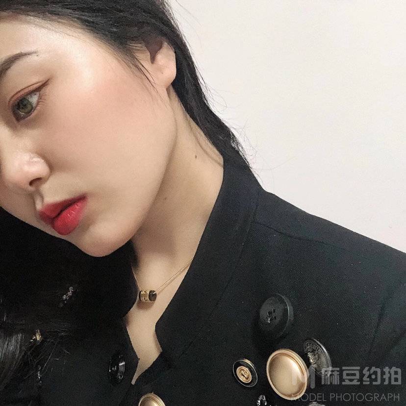胶片模特