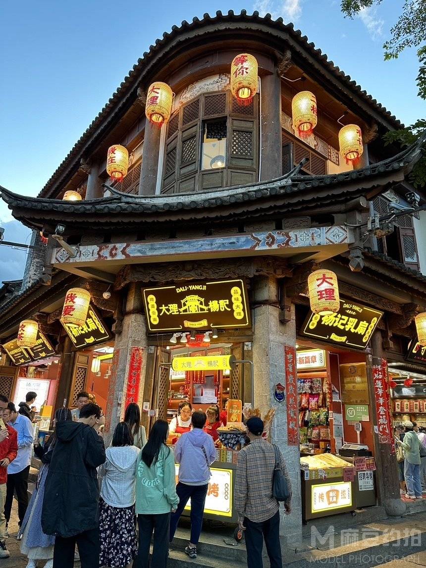 纪实模特