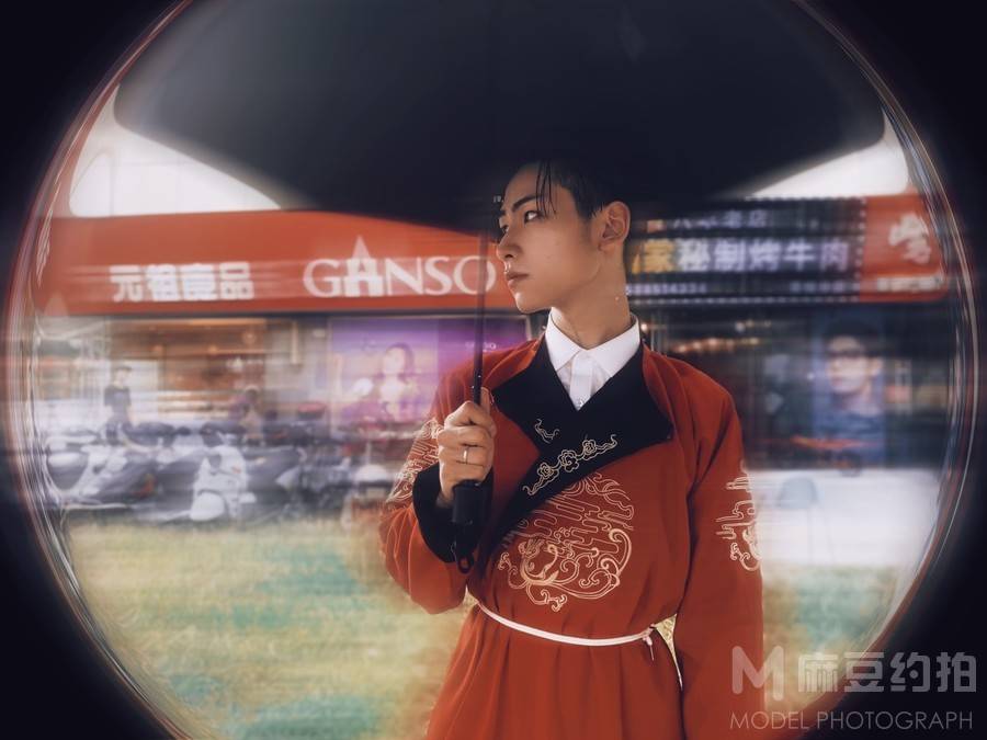 汉服模特