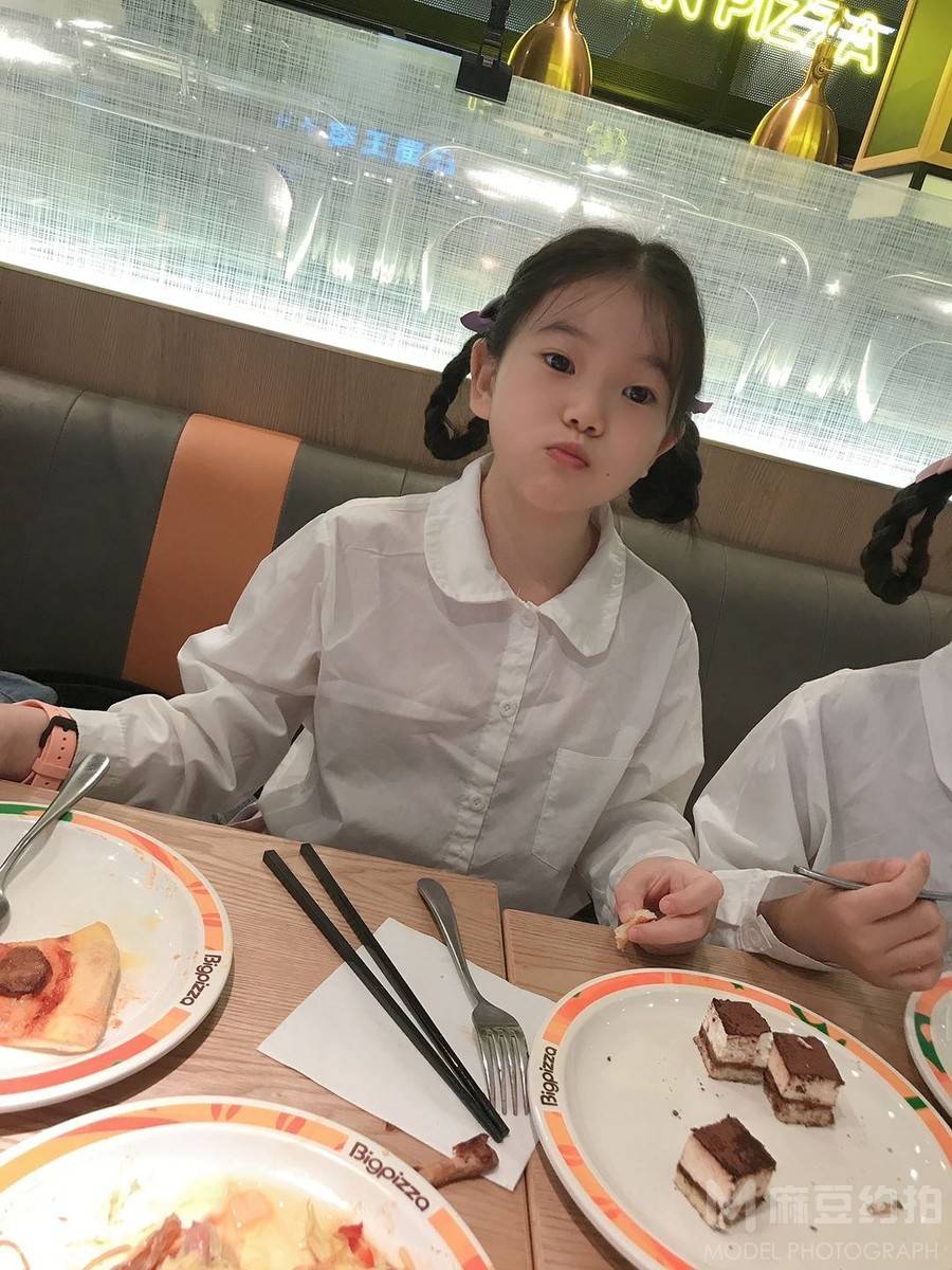 儿童摄影模特