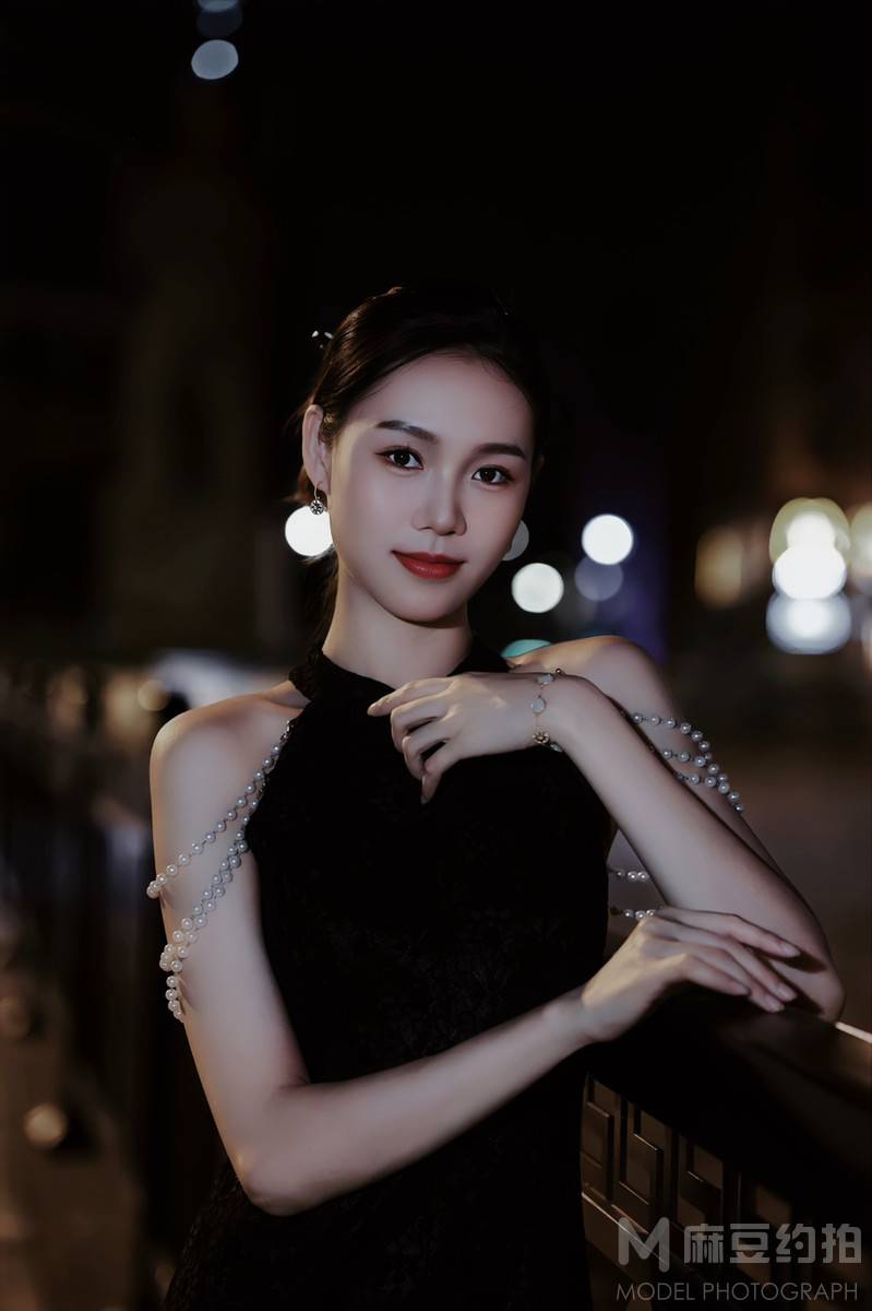 夜景模特