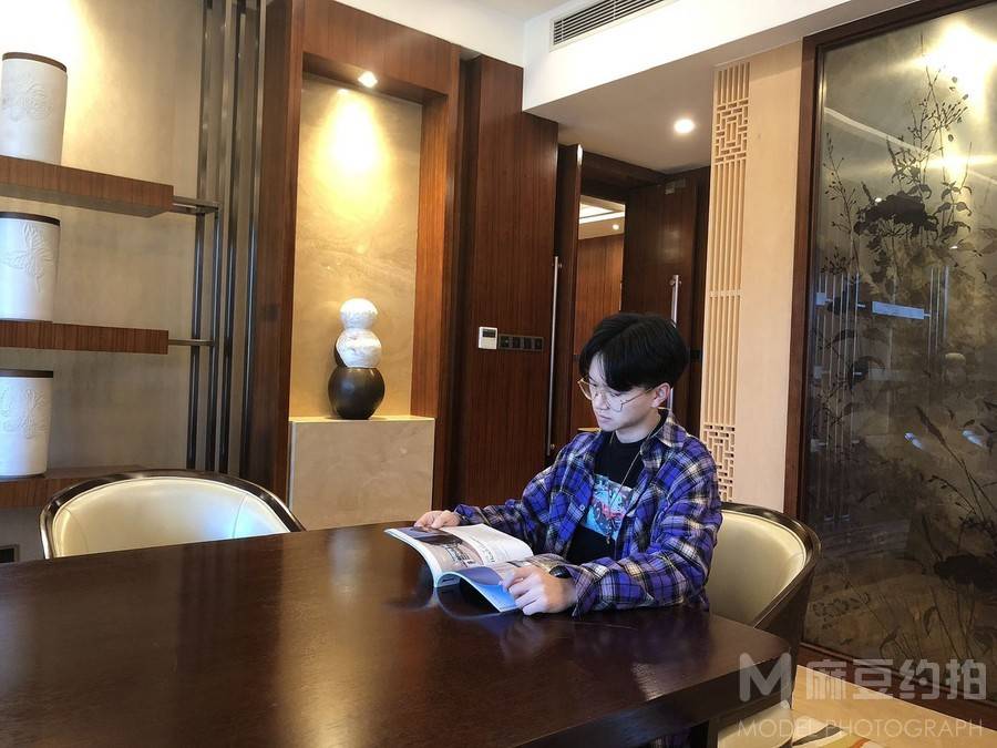 情侣模特
