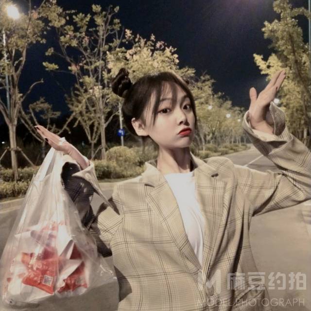 情侣模特