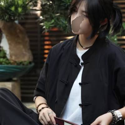 黑白模特