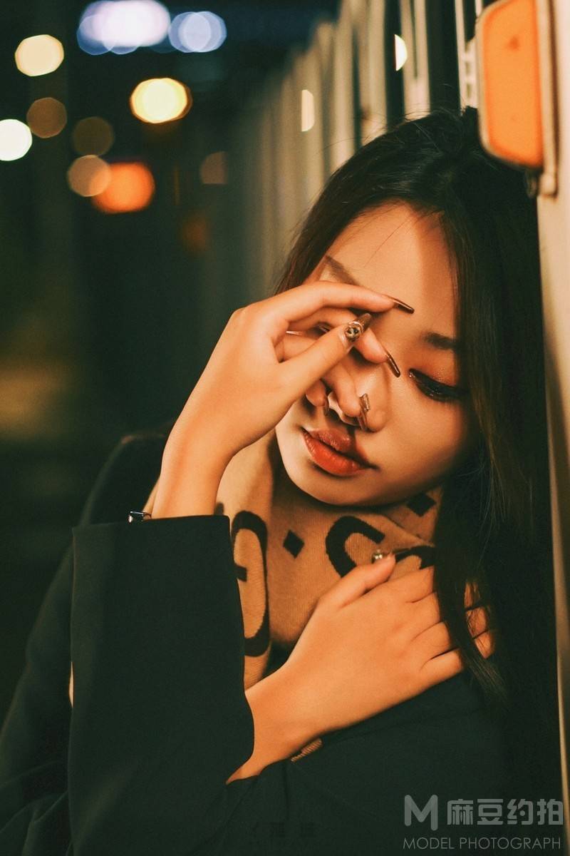 夜景模特