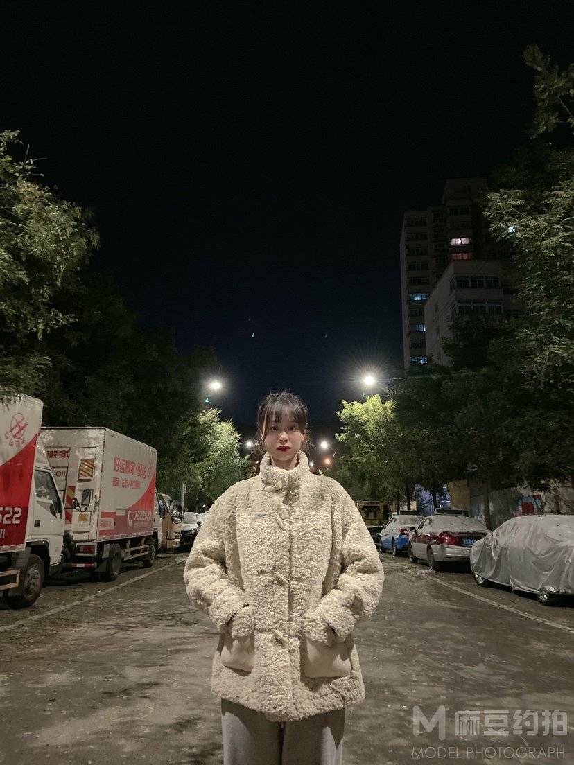 夜景模特