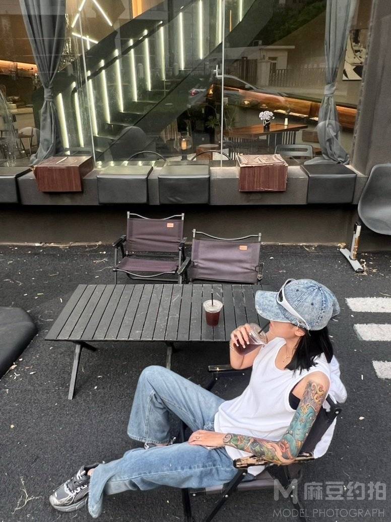 暗黑模特