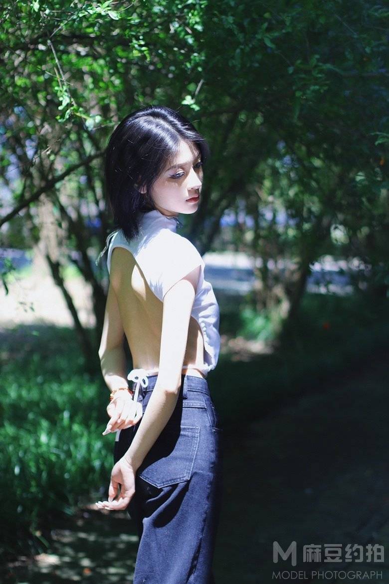 清新模特