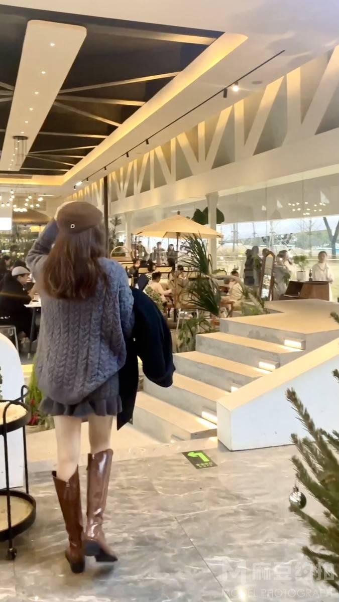 清新模特