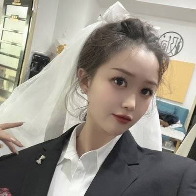黑白模特