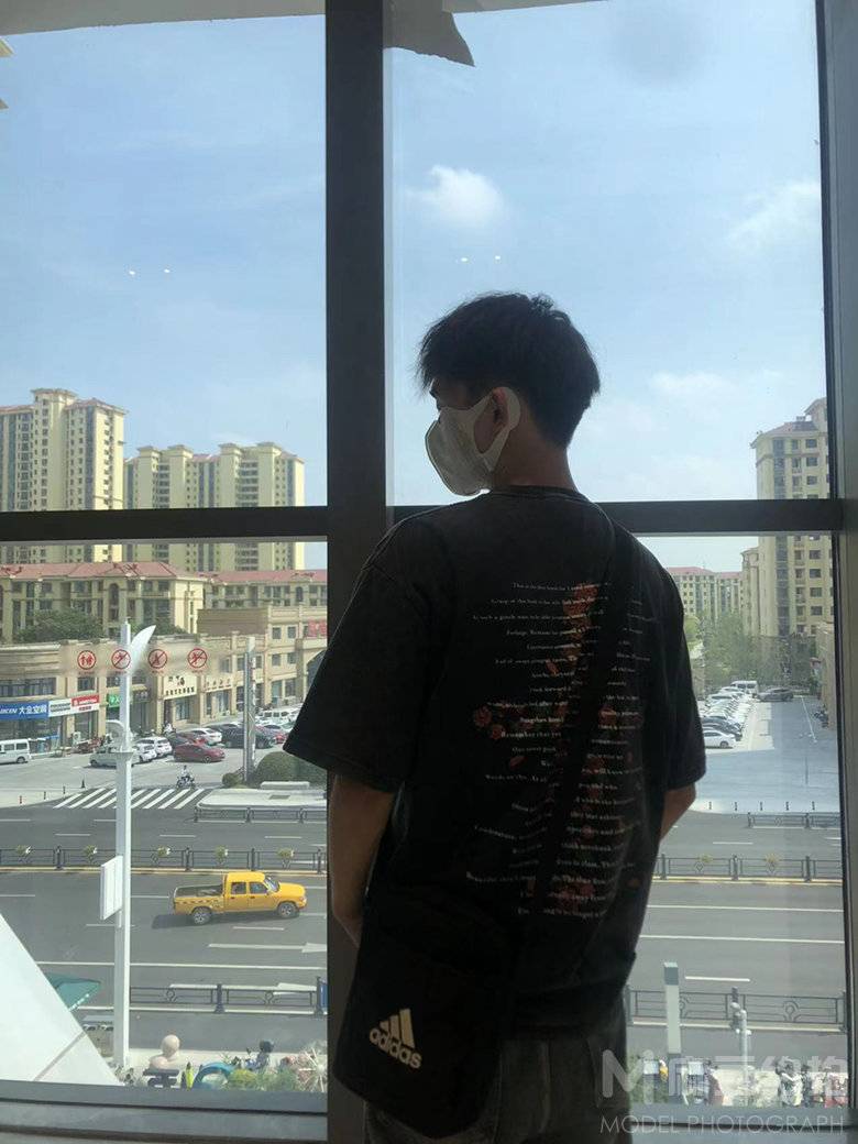 纪实模特