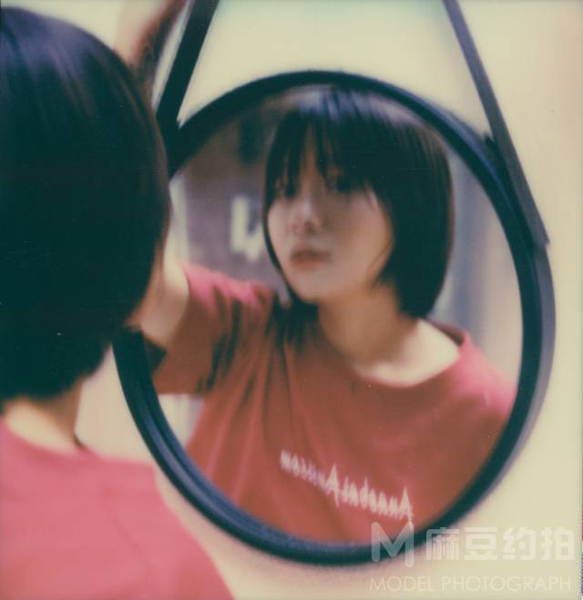 胶片模特