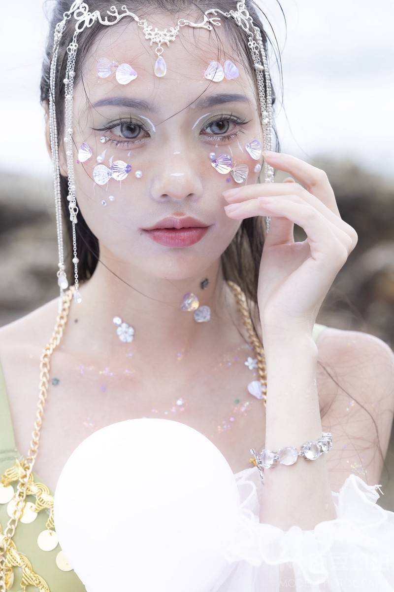 清新模特