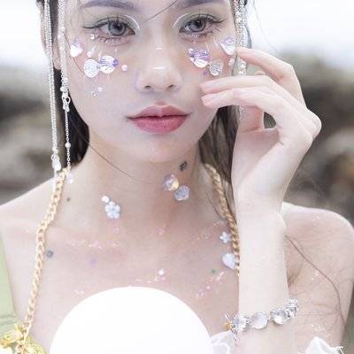 清新模特