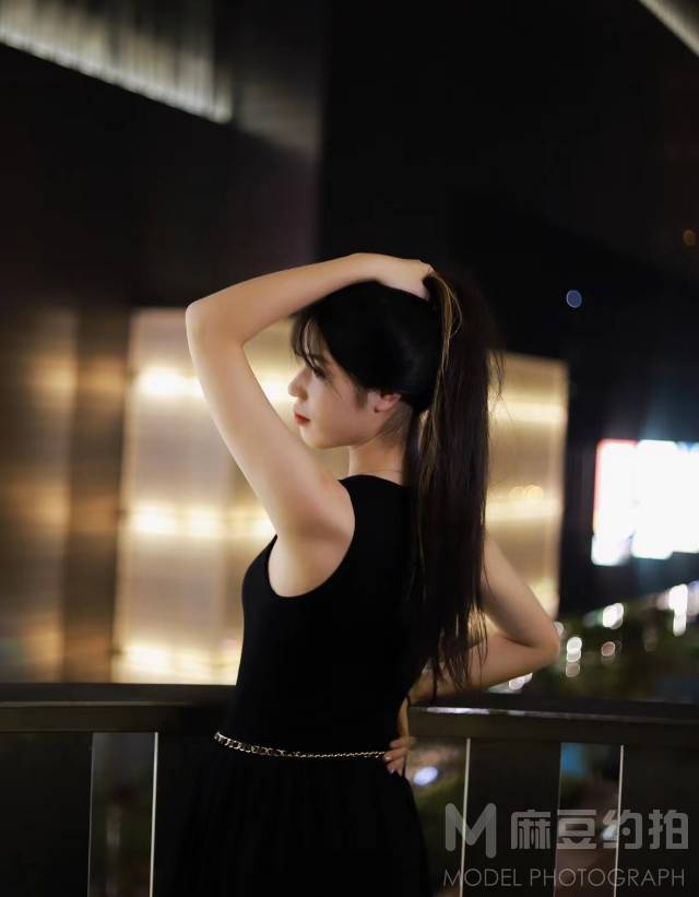 夜景模特
