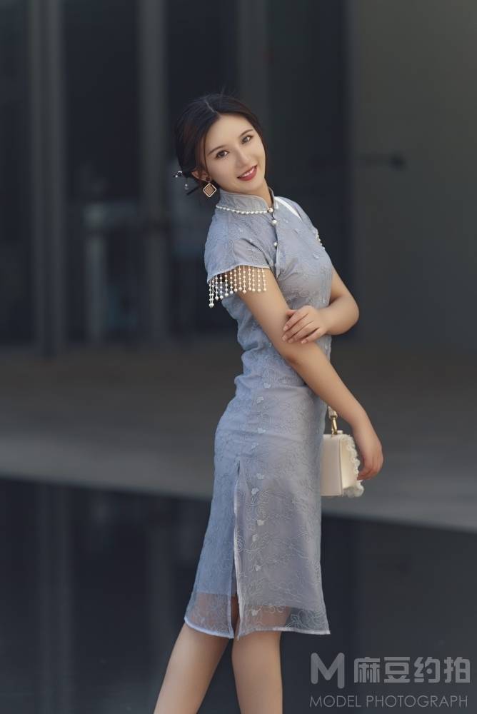 胶片模特
