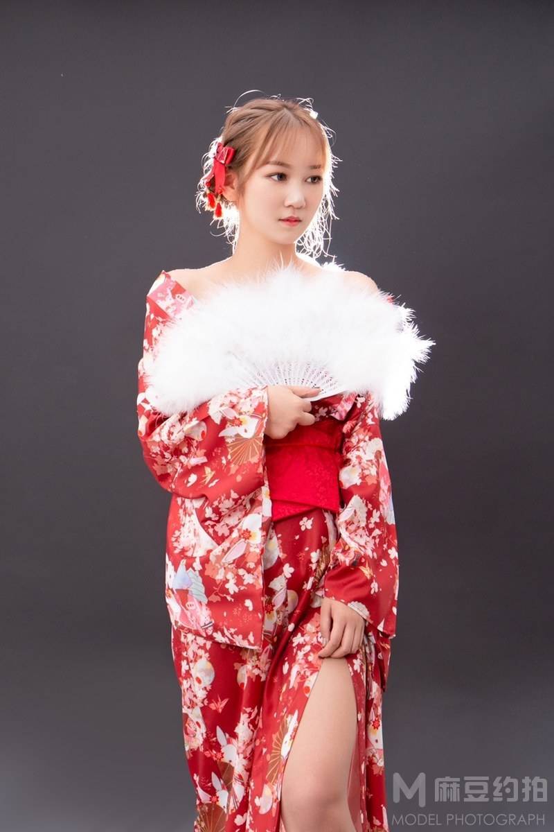 和服模特