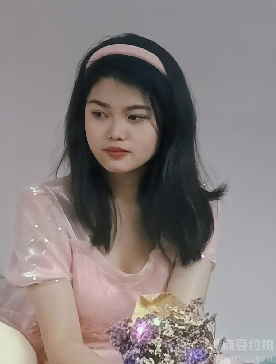 胶片模特