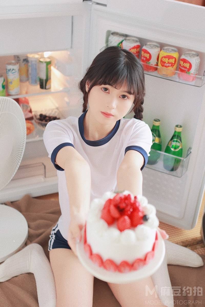 黑白模特