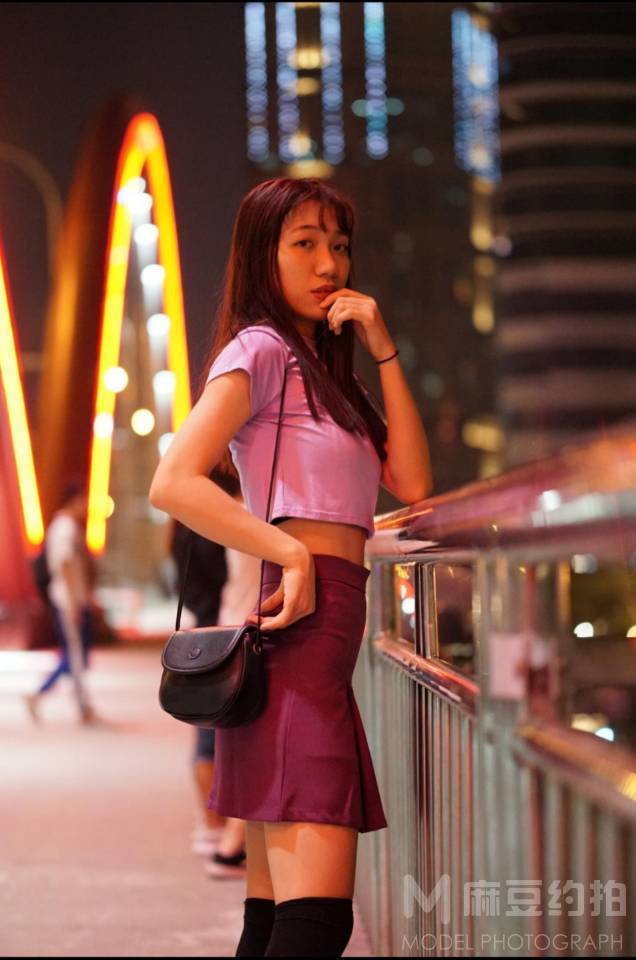 夜景模特
