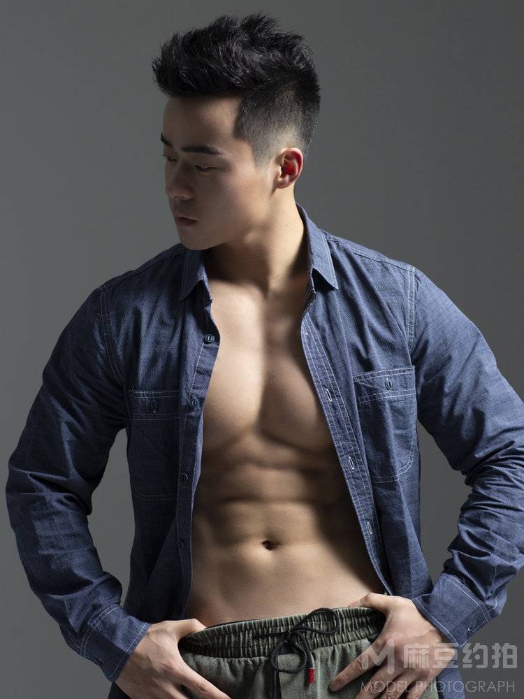 纪实模特
