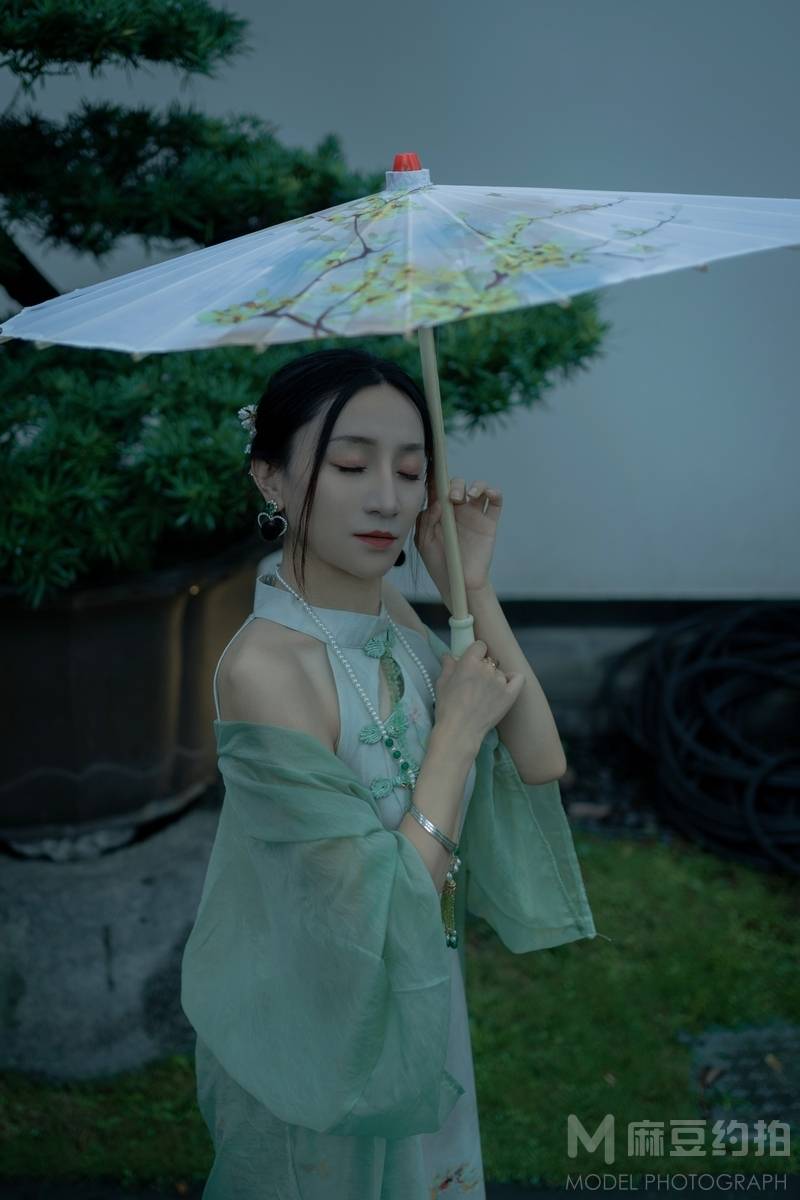 民国模特
