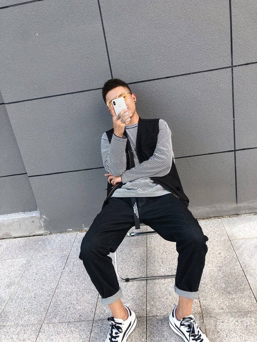 纪实模特