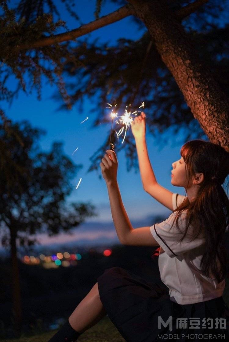 夜景模特