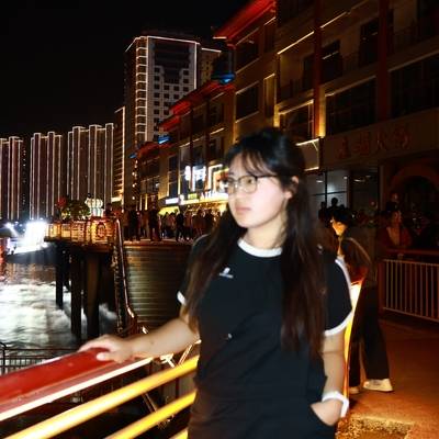 夜景模特
