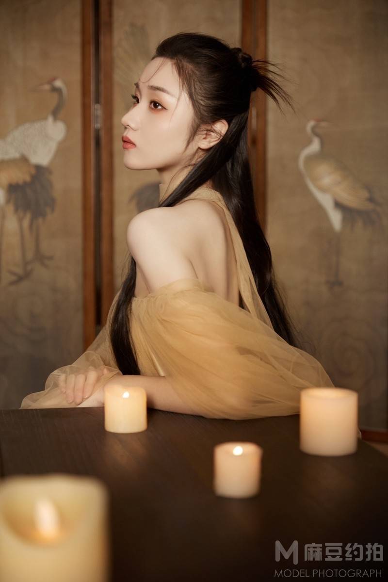 宝丽来模特