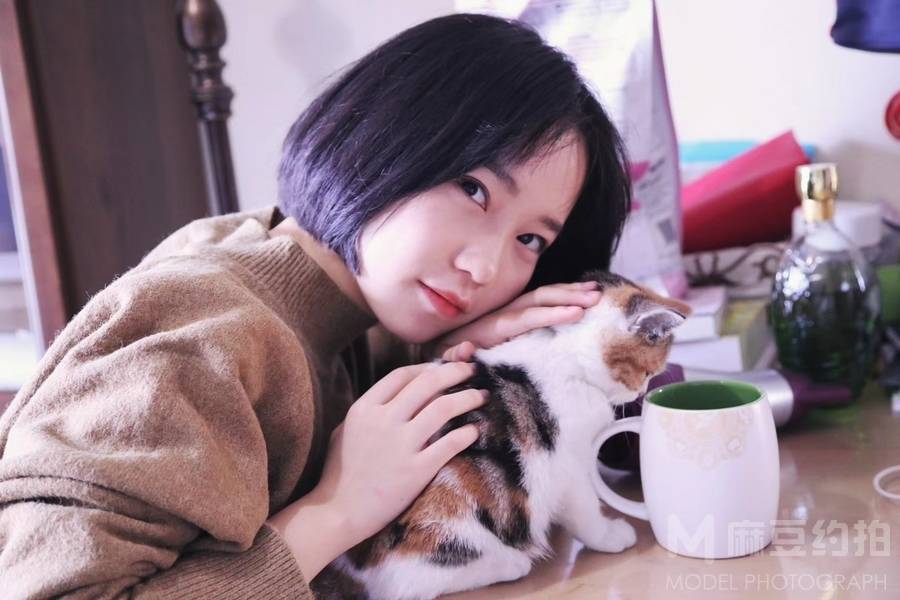 校园模特