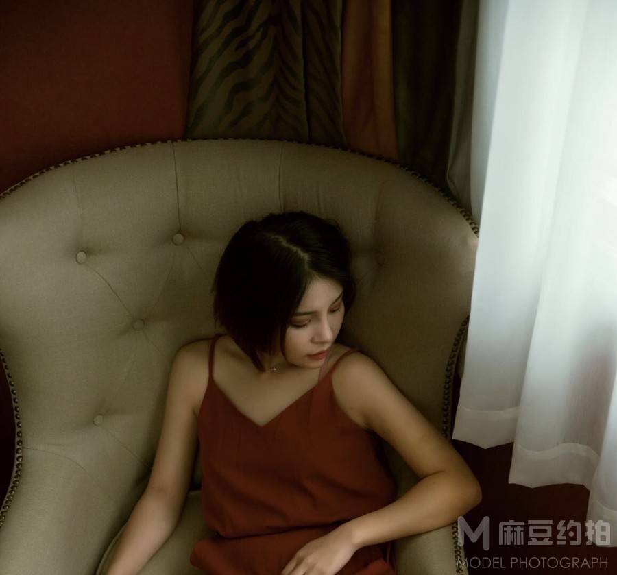 胶片模特