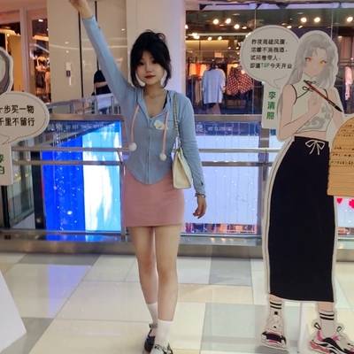 校园模特