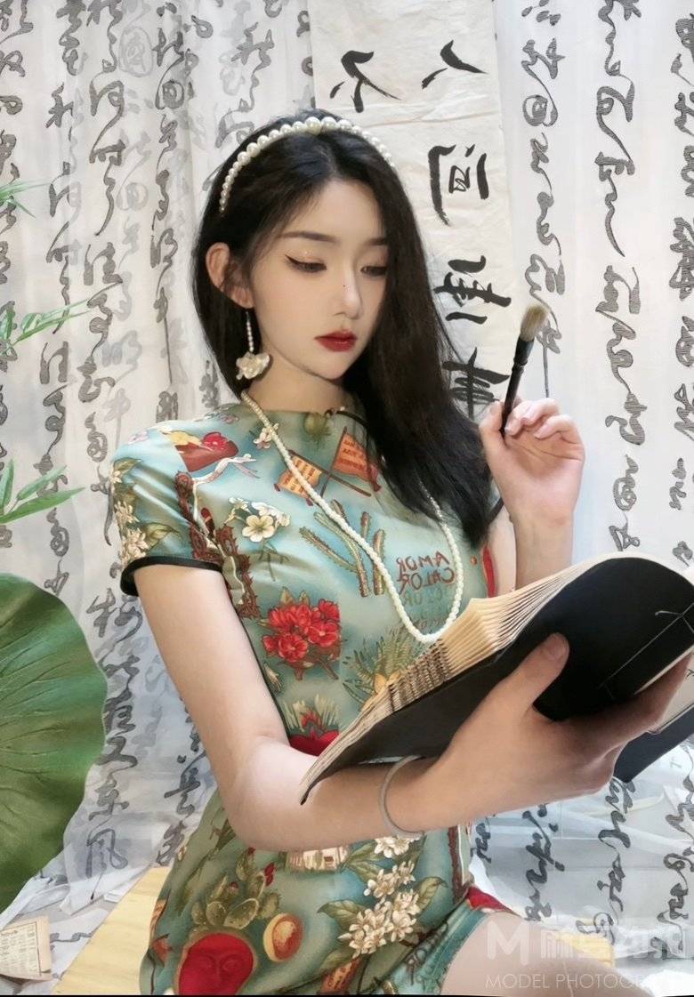 民国模特
