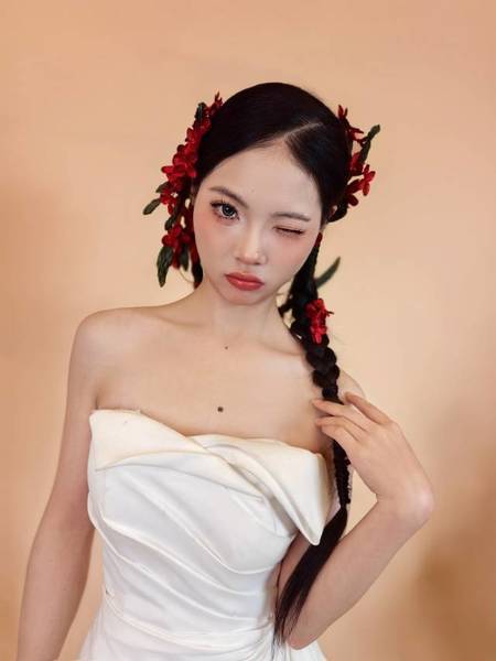 妆容模特