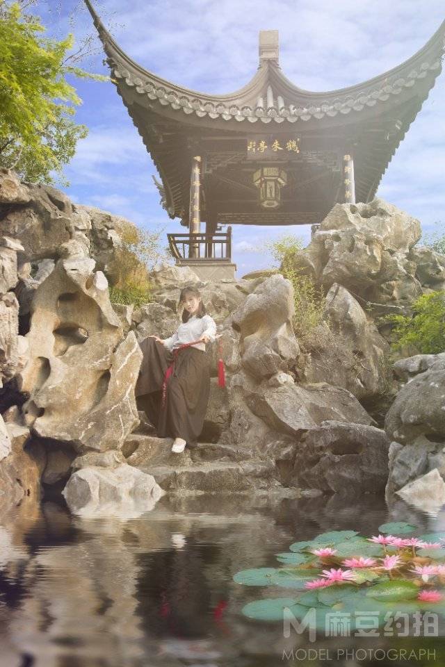 汉服模特