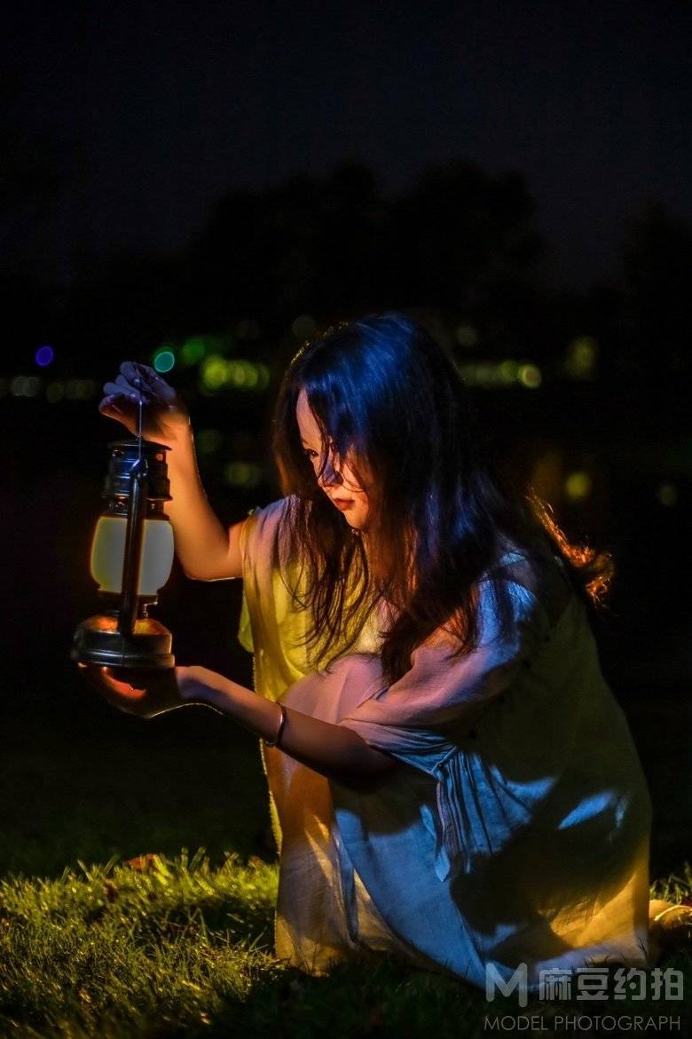 夜景模特