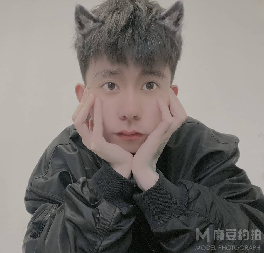 情侣模特