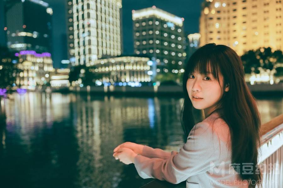 胶片模特
