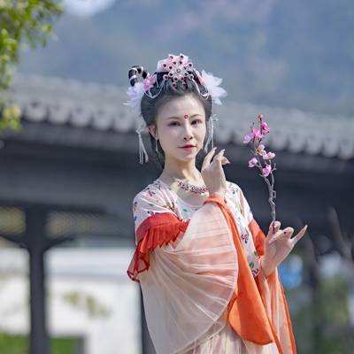 汉服模特